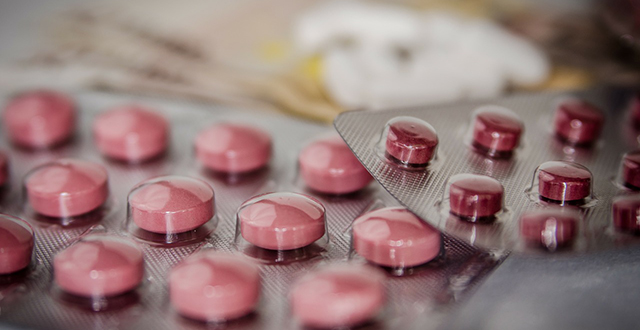 Ziekte op vakantie: hoe pak je het aan?