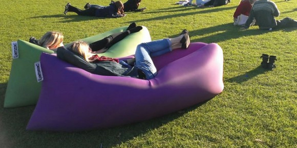 lucht zitzak voor op vakantie