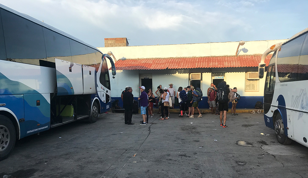 rondreizen-cuba-viazul-bus